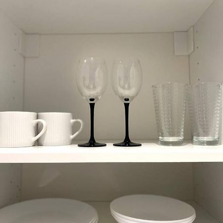 Apartment Solidarnosci, Metro, Wi-Fi, Tv, Youtube - By Hik Apartments 华沙 外观 照片