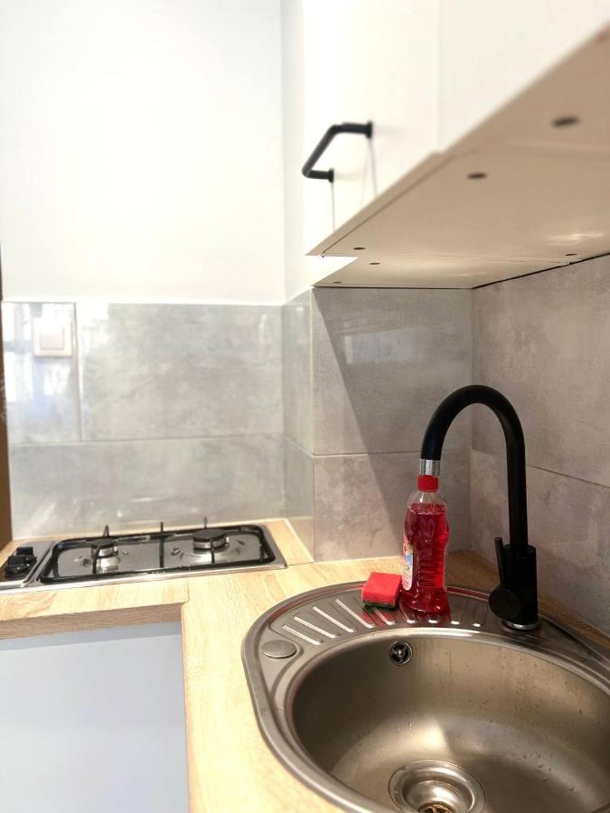 Apartment Solidarnosci, Metro, Wi-Fi, Tv, Youtube - By Hik Apartments 华沙 外观 照片